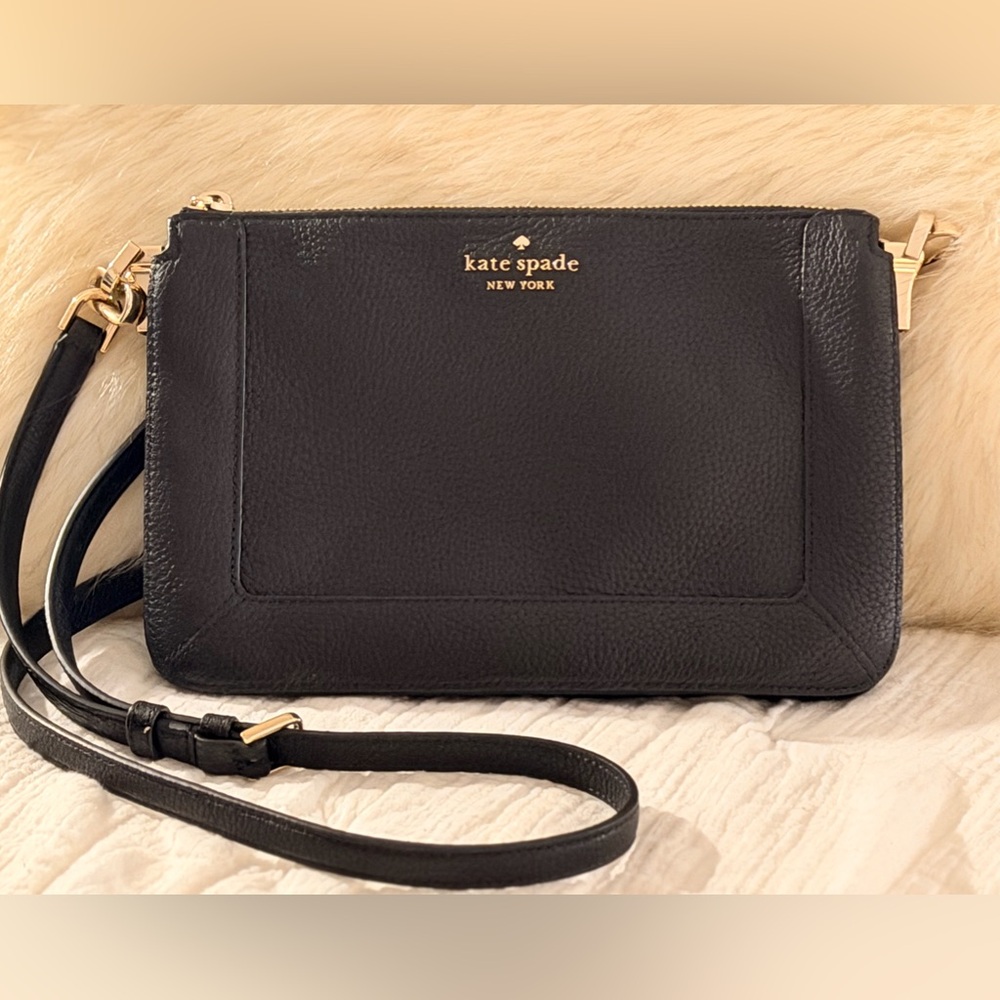 kate spade Lena Crossbody bag in Black Pebbled Leather with Gold Hardware - Picture 1 of 13
